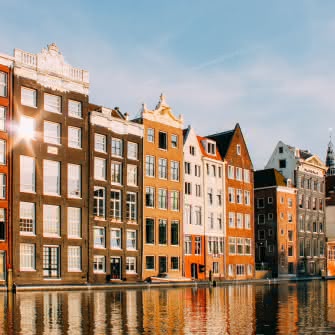 amsterdam's famous canals and bridges during the amsterdam free walking tour