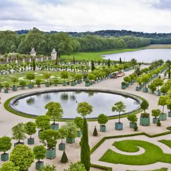 versailles gardens tour from paris