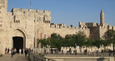 Punto de encuentro del Tour de la Ciudad Santa justo delante de la Puerta de Jaffa